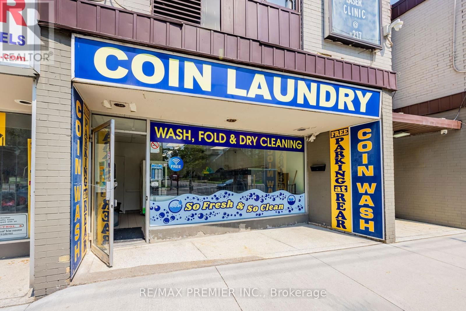 3201 BATHURST STREET Image 6