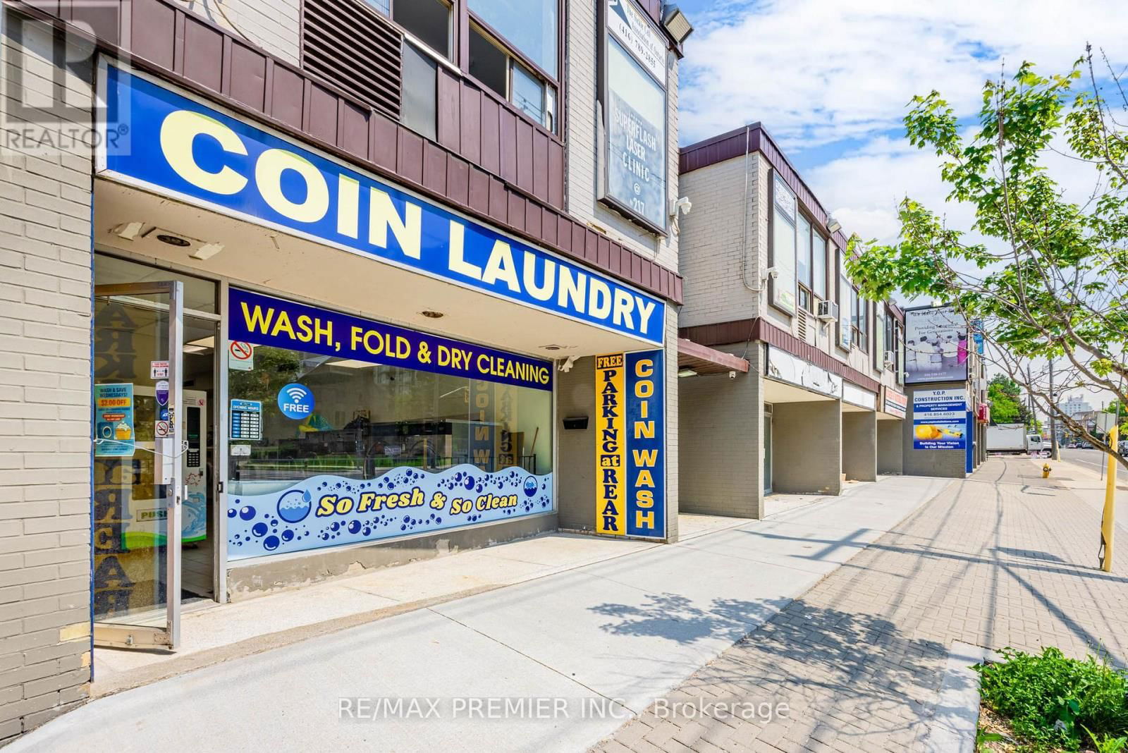 3201 BATHURST STREET Image 7