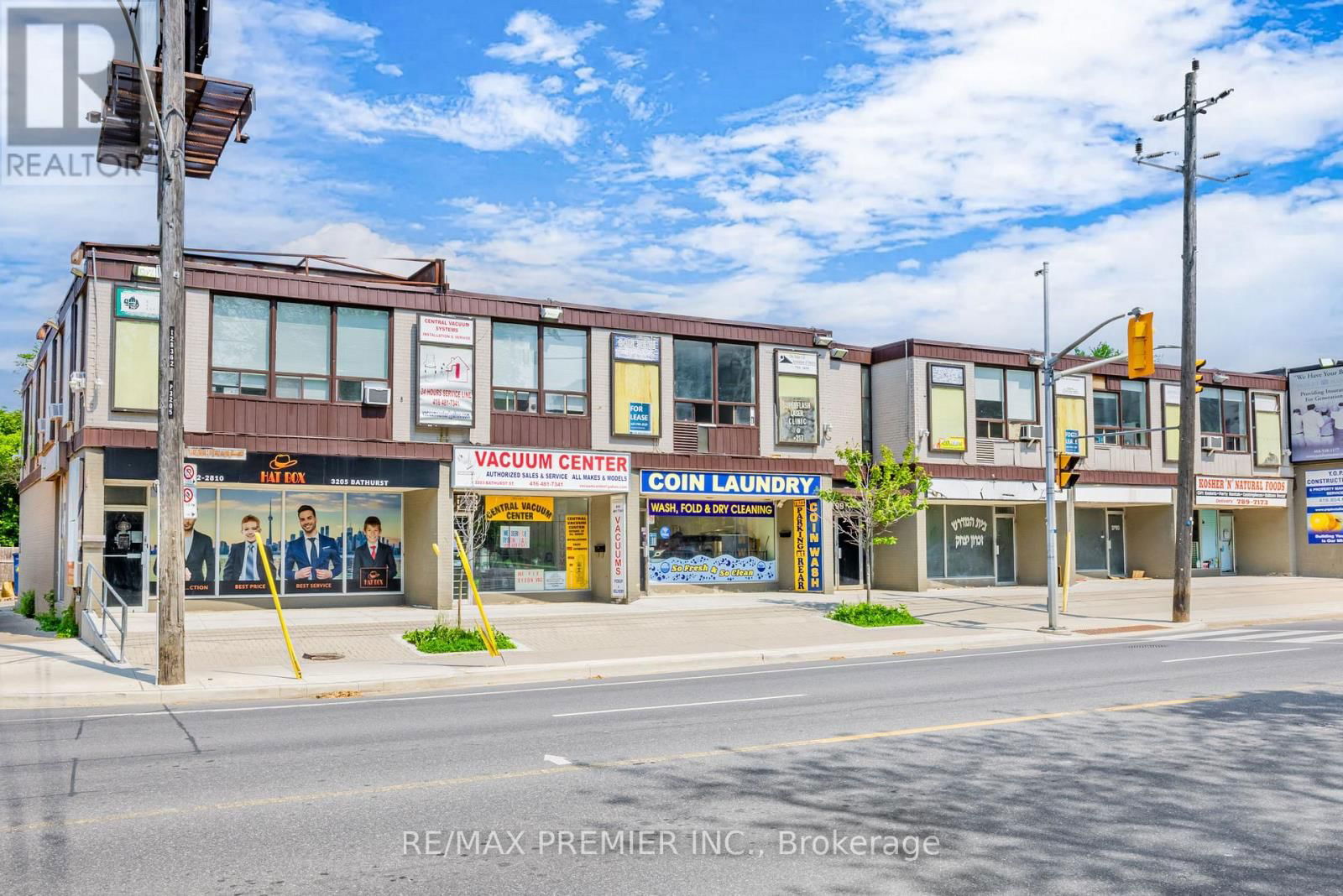 3201 BATHURST STREET Image 8