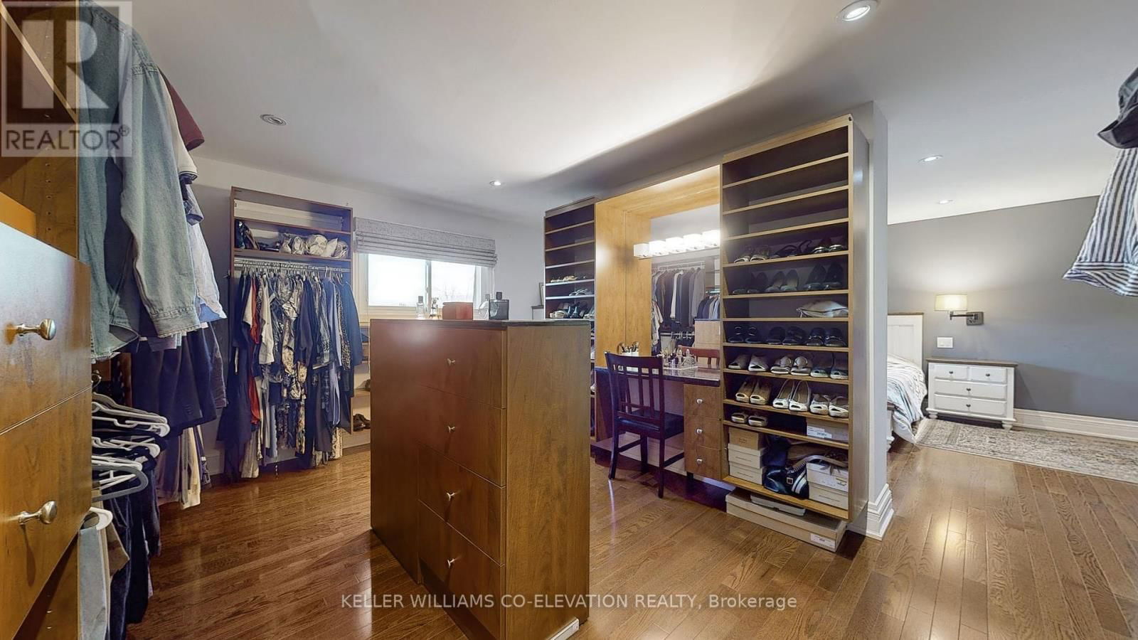 239 PINEWAY BLVD BOULEVARD Image 24