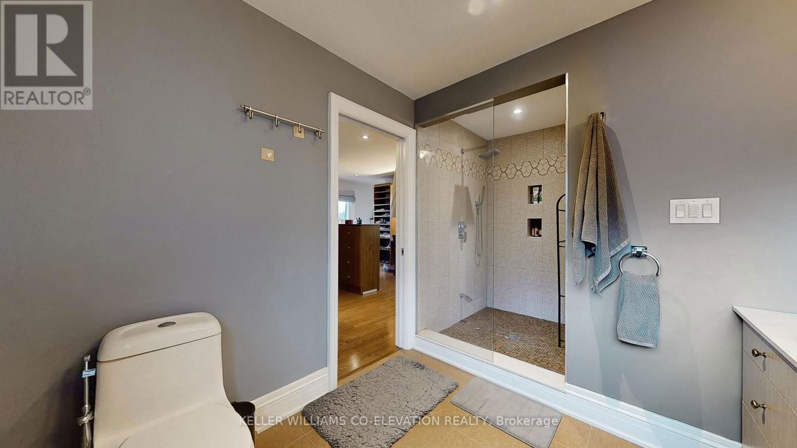 239 PINEWAY BLVD BOULEVARD Image 28
