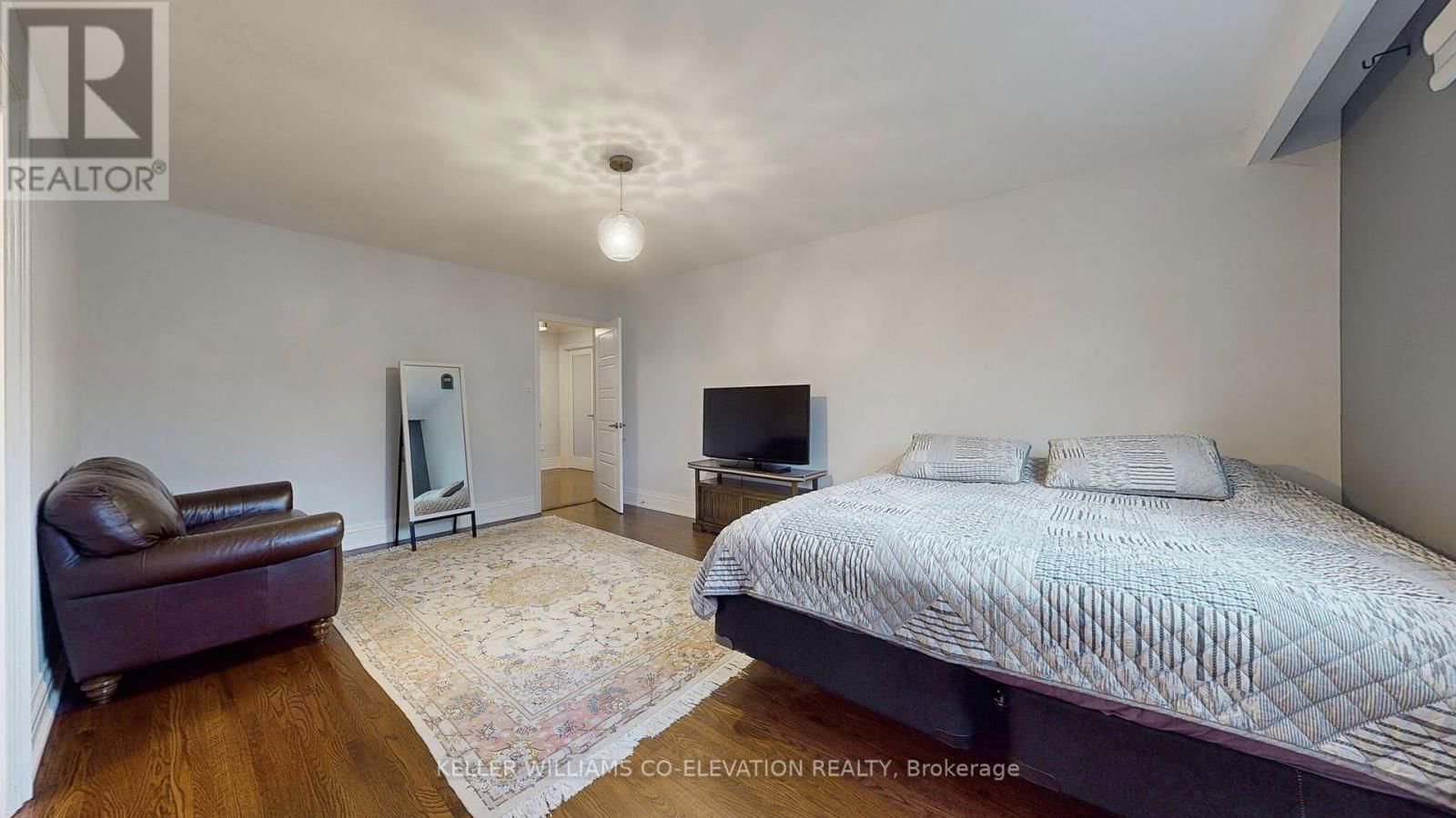 239 PINEWAY BLVD BOULEVARD Image 31