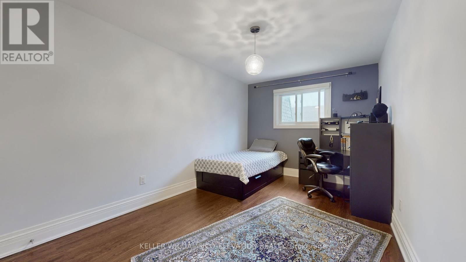 239 PINEWAY BLVD BOULEVARD Image 34
