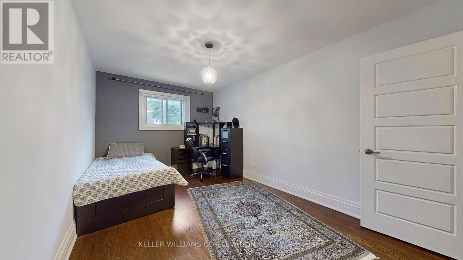 239 PINEWAY BLVD BOULEVARD Image 35