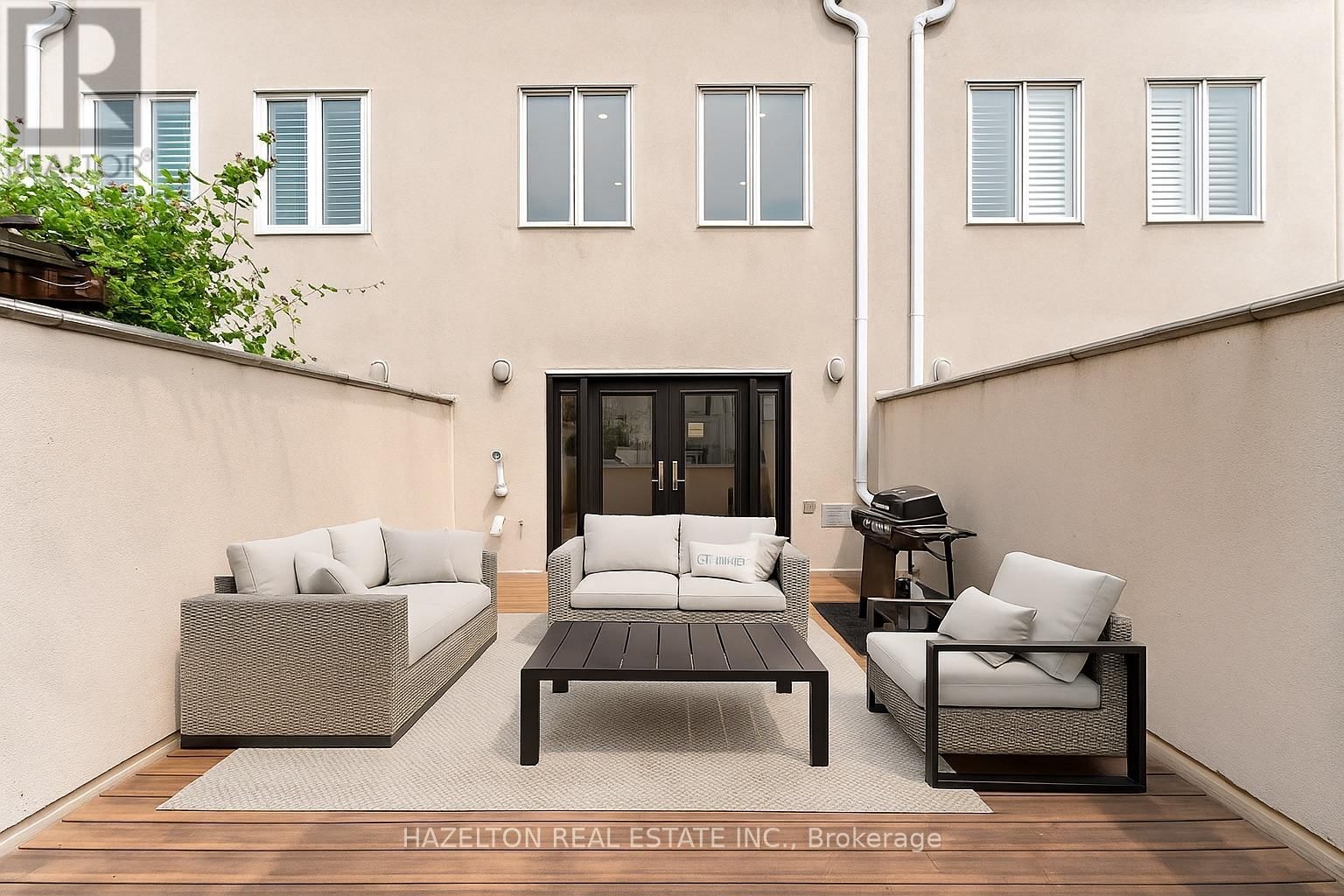 258 SPADINA ROAD Image 18