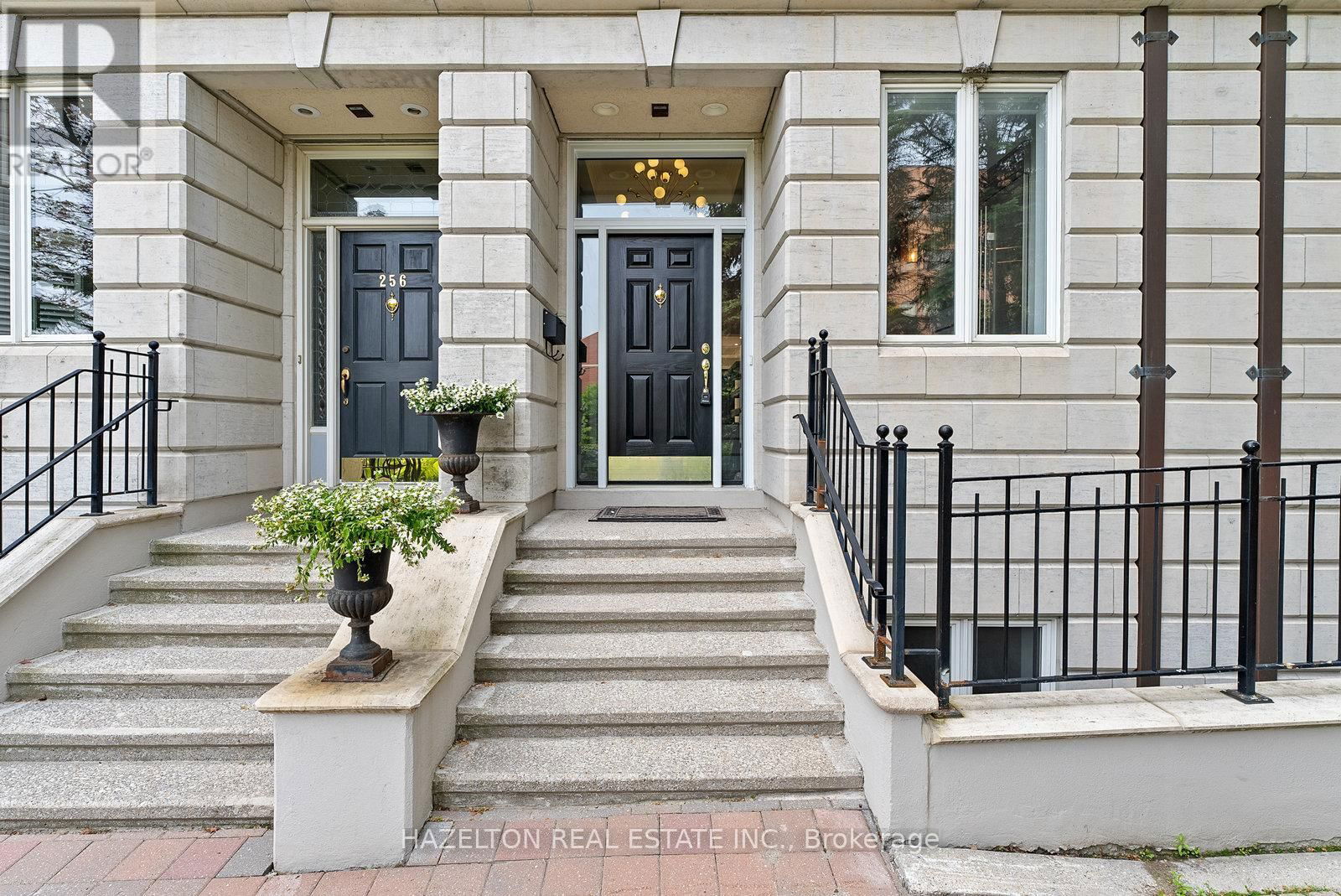 258 SPADINA ROAD Image 2
