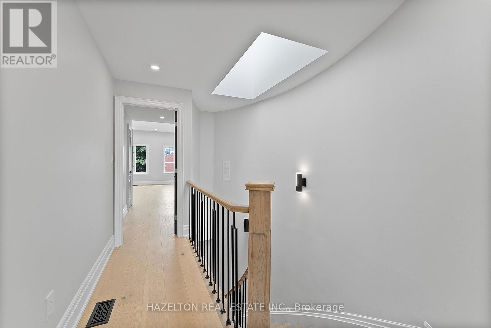 258 SPADINA ROAD Image 29