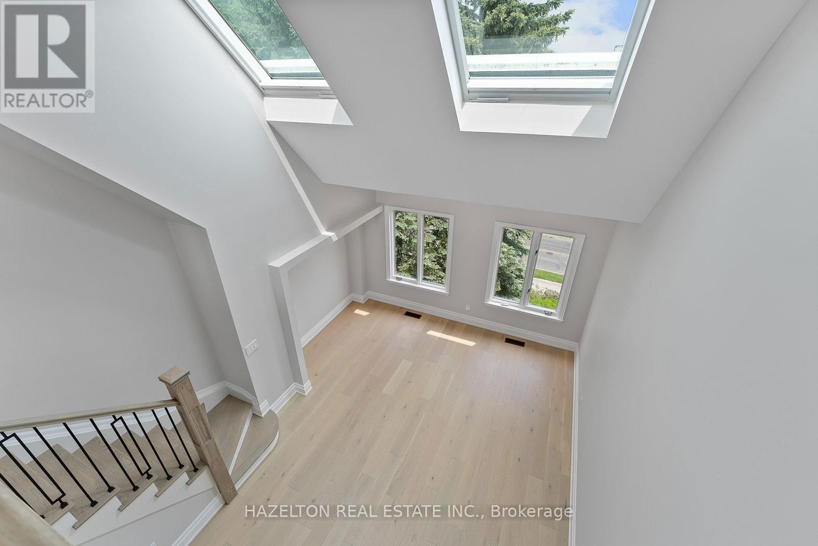 258 SPADINA ROAD Image 34