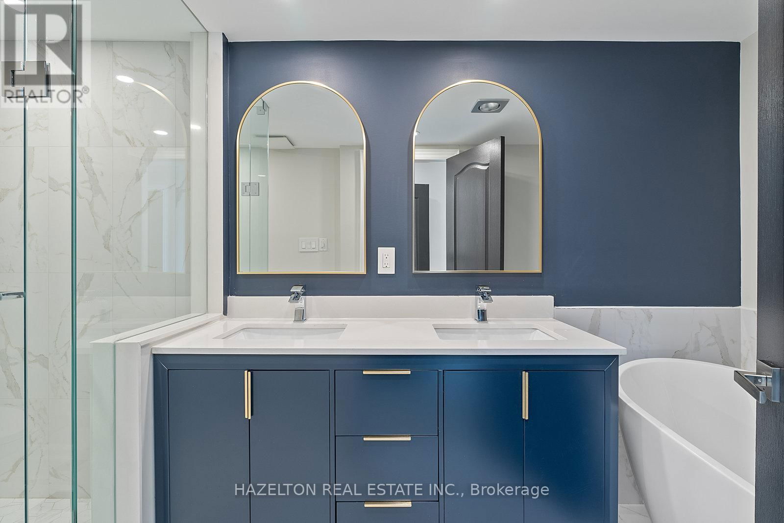 258 SPADINA ROAD Image 36