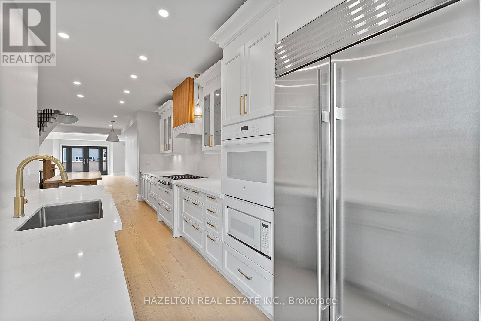 258 SPADINA ROAD Image 9