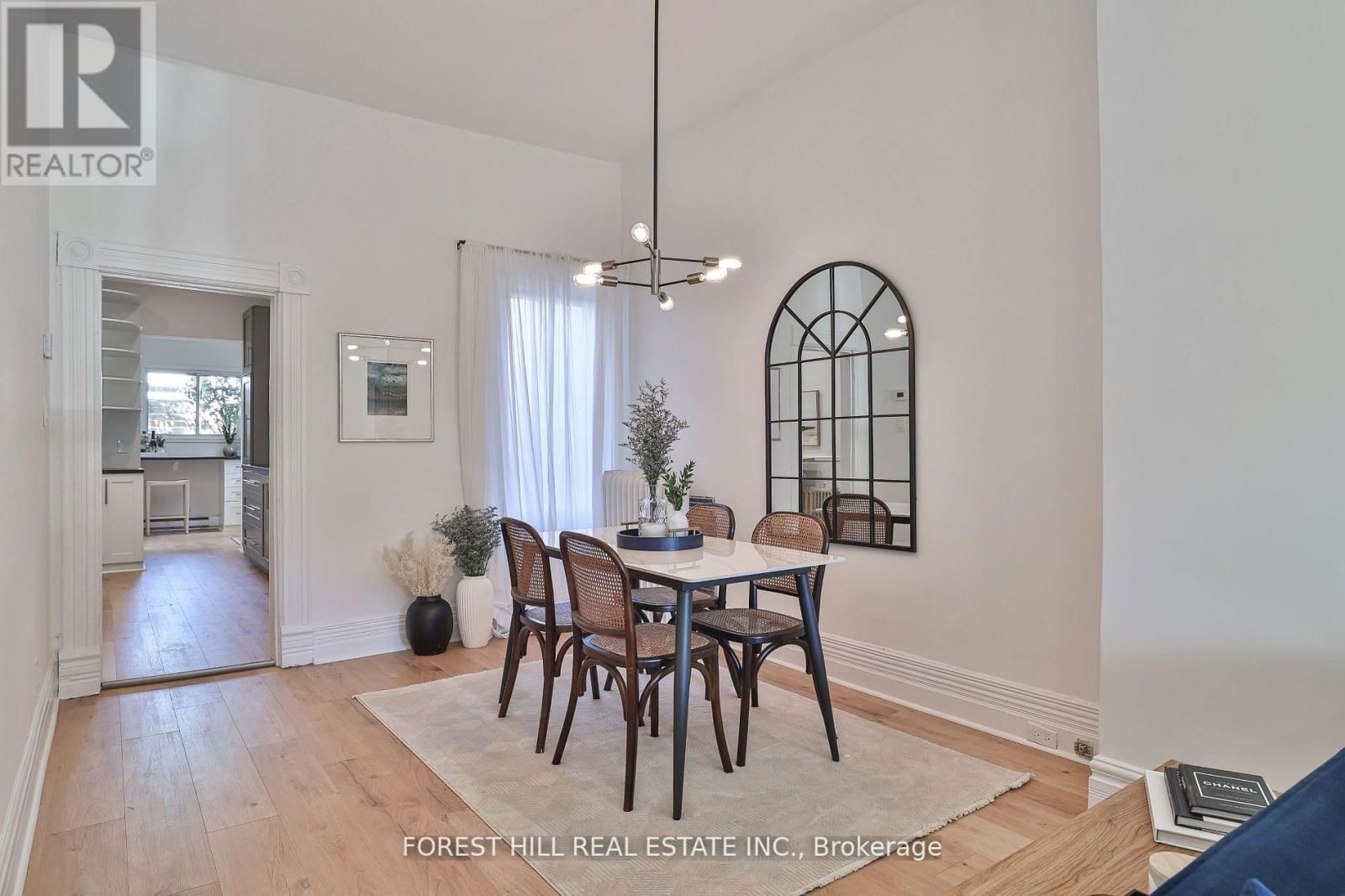 130 LINDSEY AVENUE Image 10