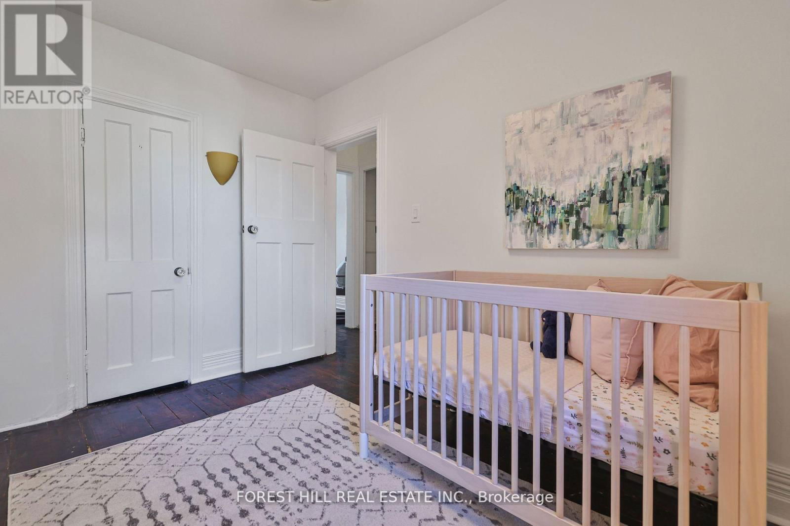 130 LINDSEY AVENUE Image 27