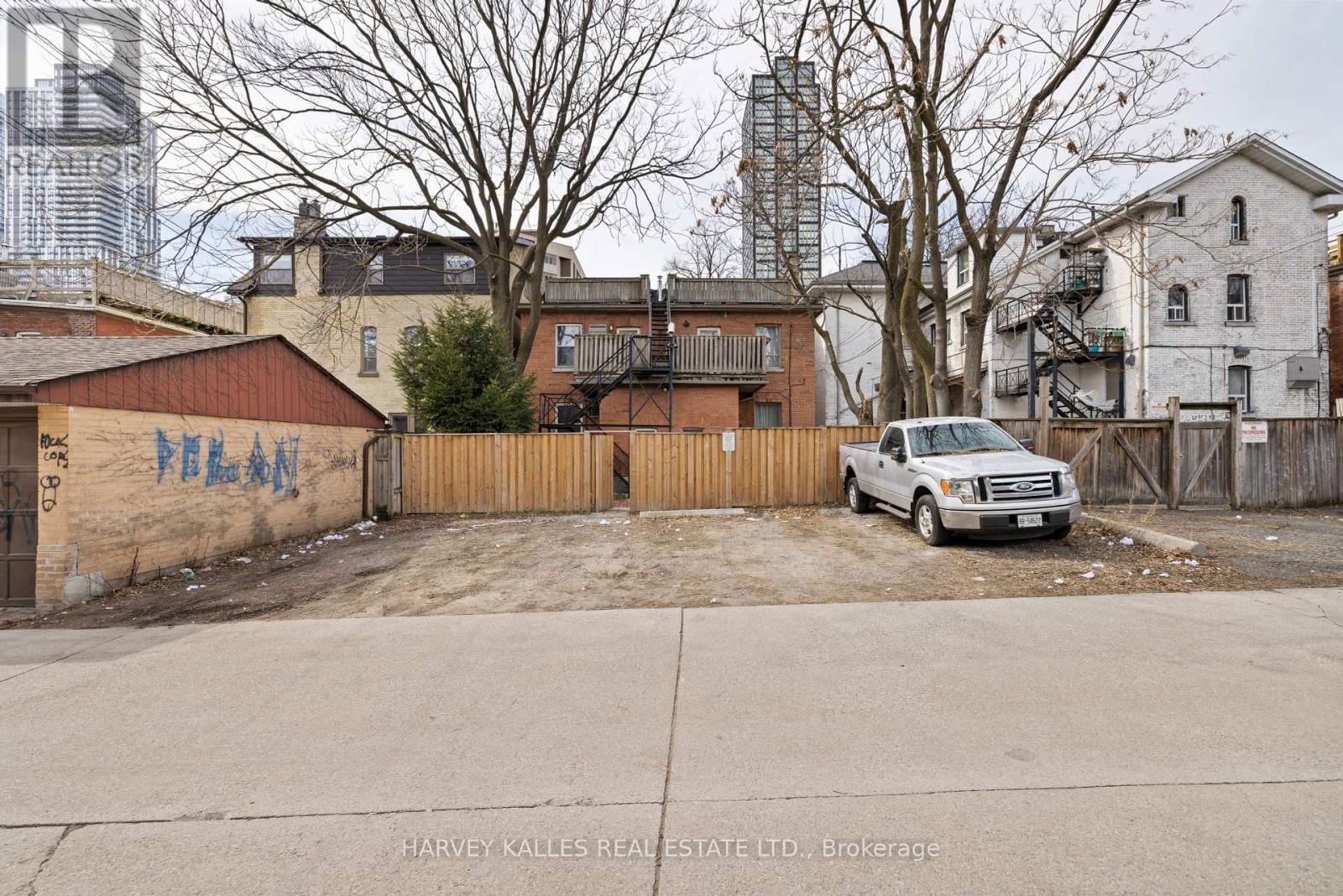 107 PEMBROKE STREET Image 27