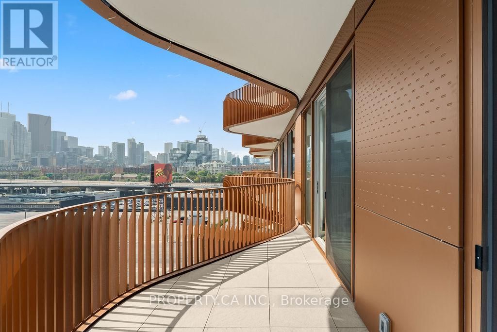 824 - 155 MERCHANTS WHARF Image 19