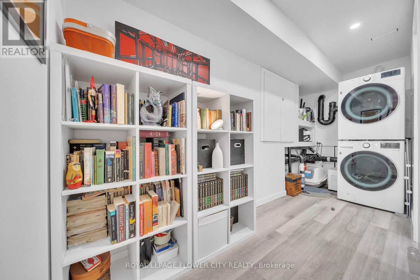 500 DUFFERIN STREET Image 34