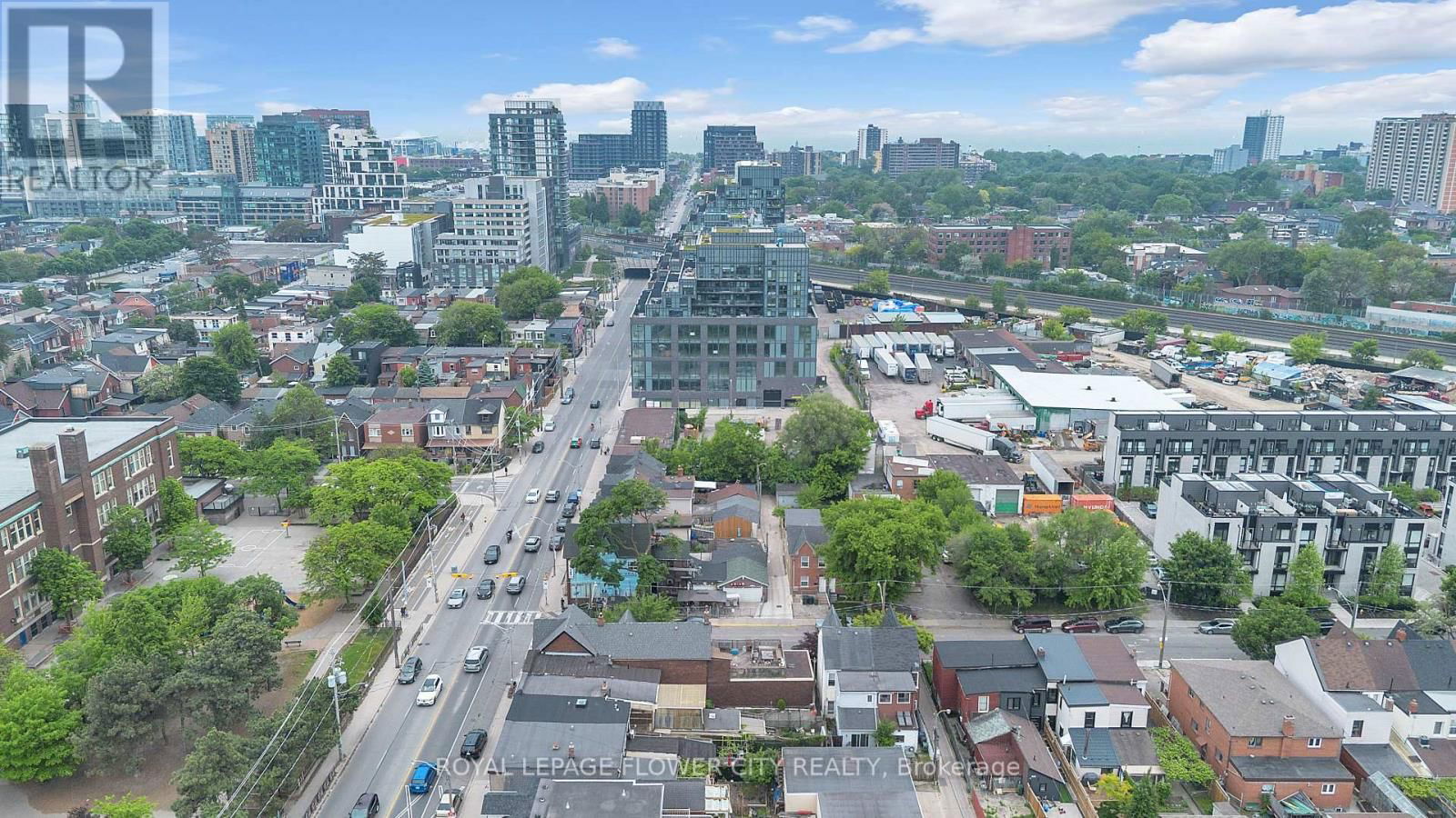 500 DUFFERIN STREET Image 4
