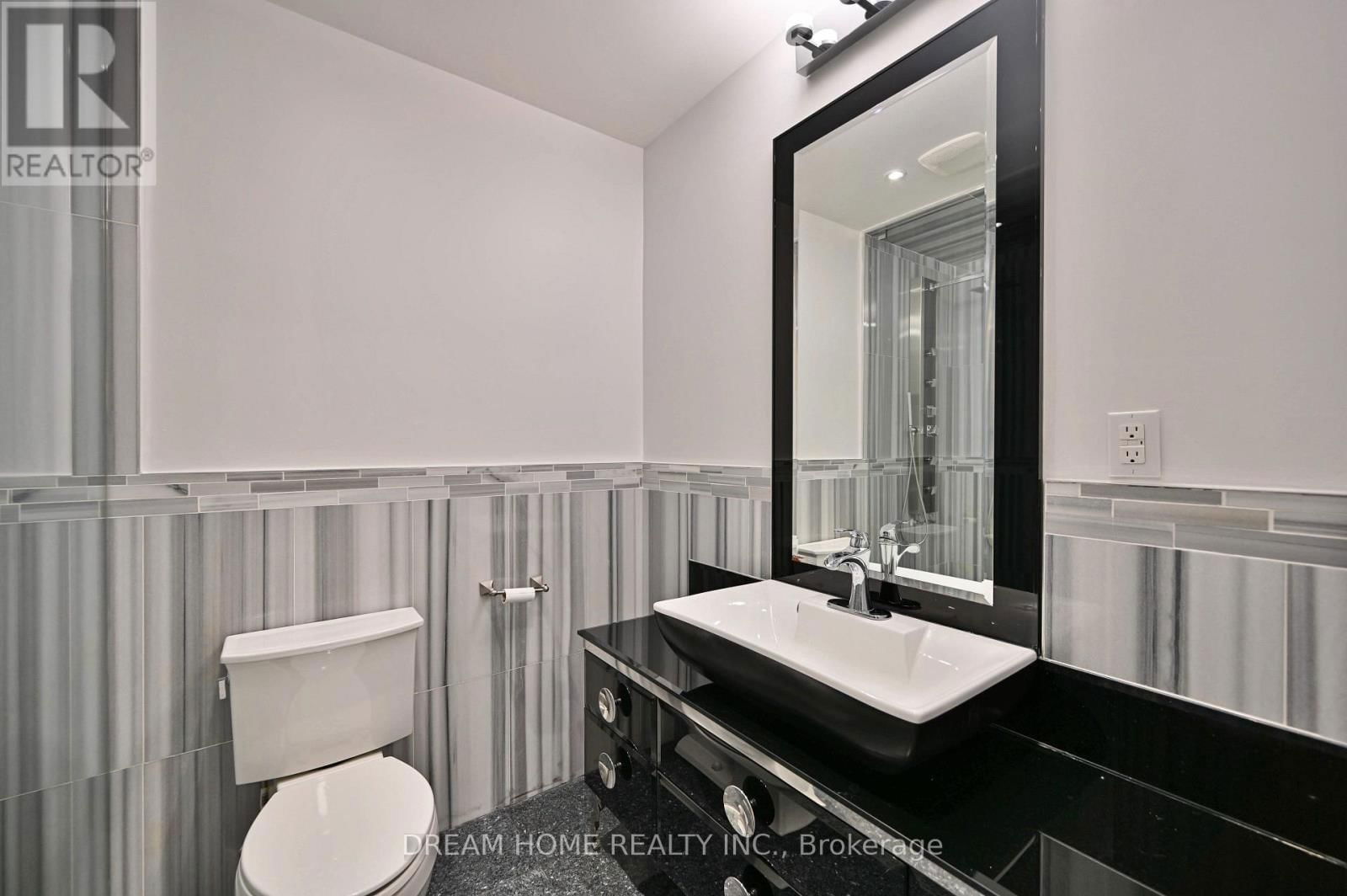 Th 28 - 9 OAKBURN CRESCENT Image 41