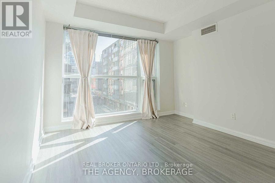 416 - 18 BEVERLEY STREET Image 13
