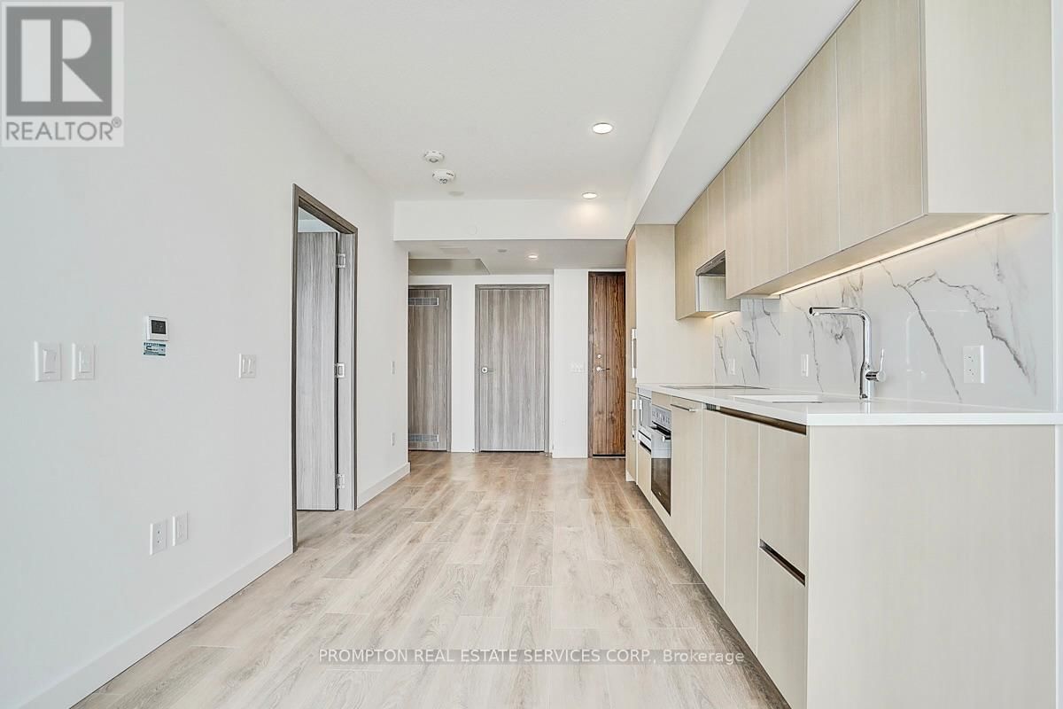 4102 - 1 CONCORD CITYPLACE WAY Image 12