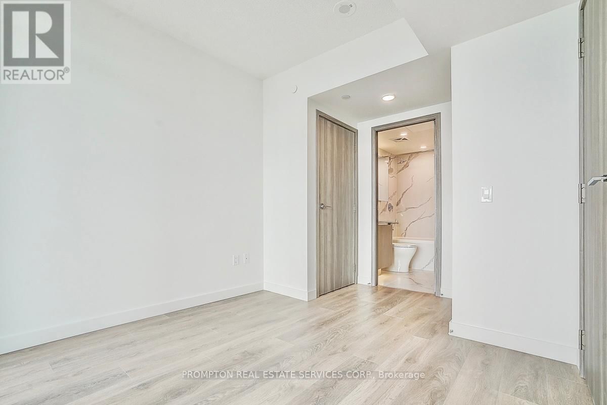 4102 - 1 CONCORD CITYPLACE WAY Image 16