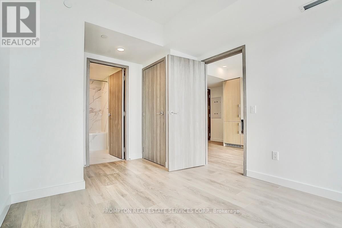 4102 - 1 CONCORD CITYPLACE WAY Image 17