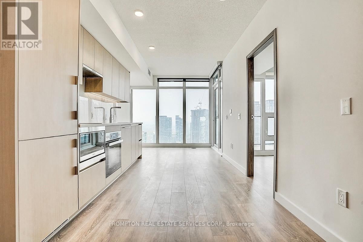 4102 - 1 CONCORD CITYPLACE WAY Image 3