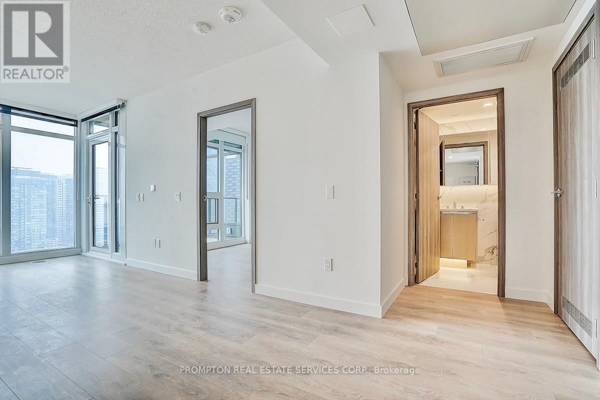 4102 - 1 CONCORD CITYPLACE WAY Image 4