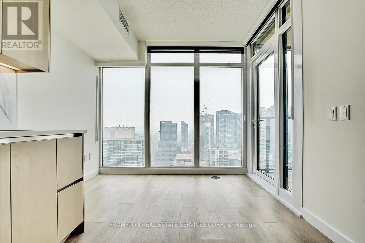 4102 - 1 CONCORD CITYPLACE WAY Image 8