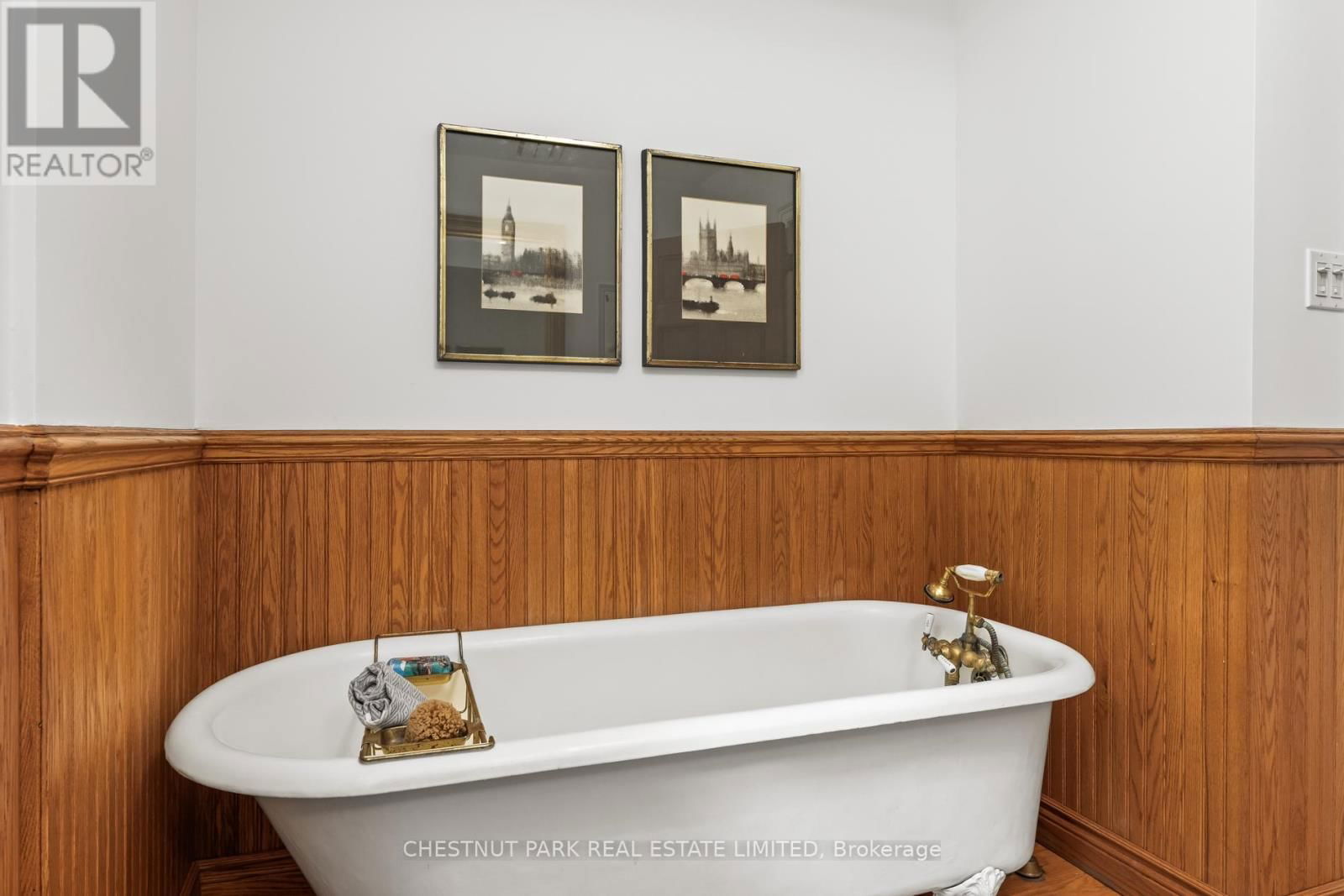 49 ROXBOROUGH STREET EAST Image 33