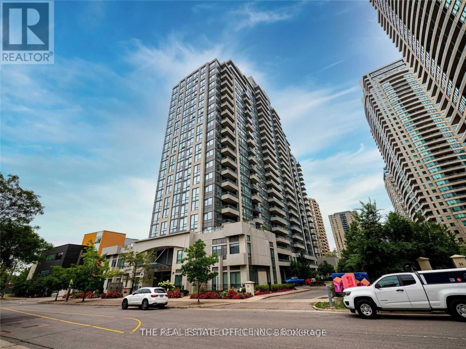 1221 - 35 HOLLYWOOD AVENUE Image 1