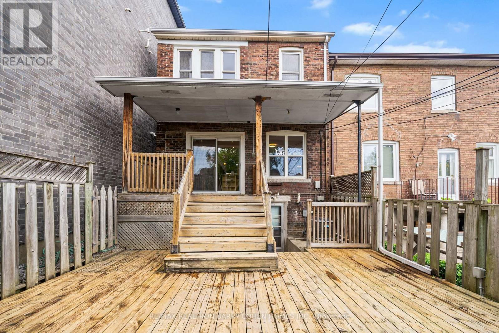 214 GLENHOLME AVENUE Image 24