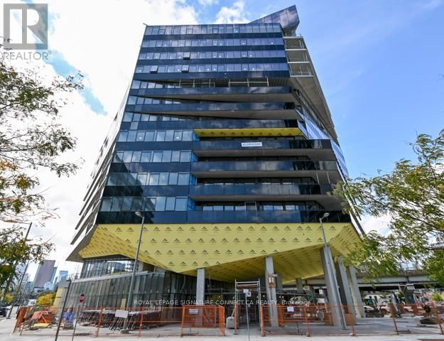 405 - 21 LAWREN HARRIS SQUARE Image 1