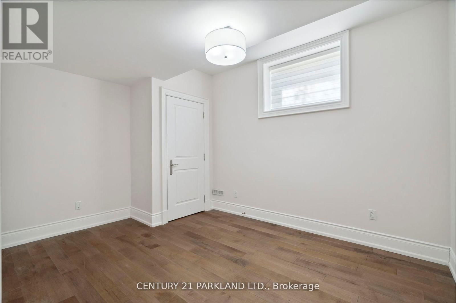 337 KINGSDALE AVENUE Image 44
