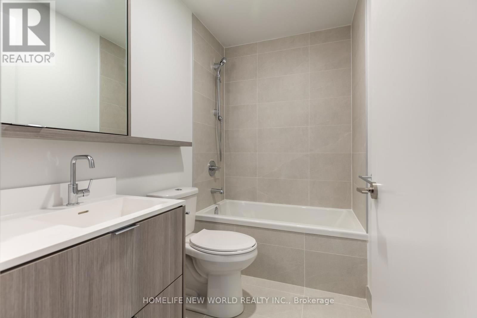 120 - 6 GREENBRIAR ROAD Image 5