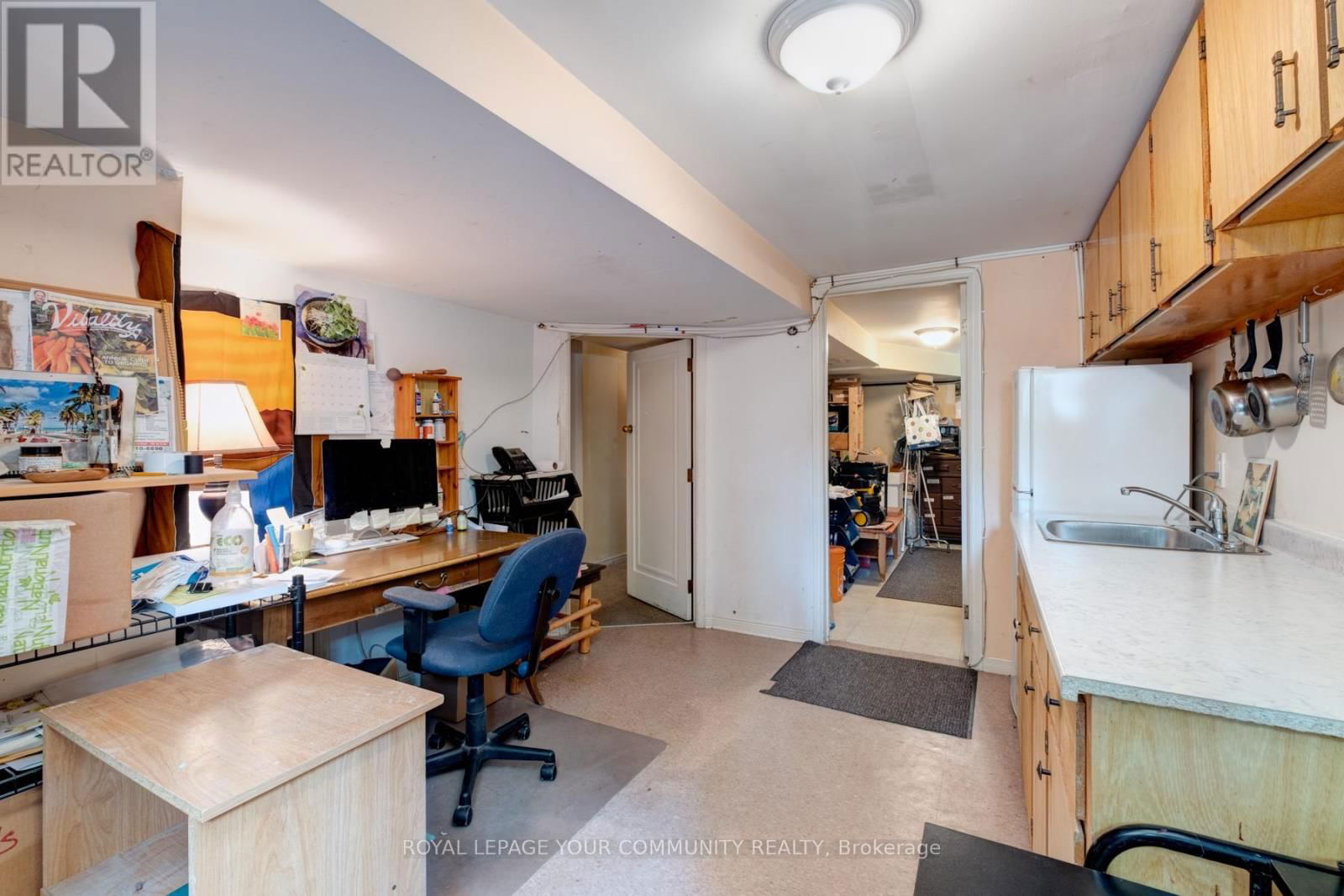 356 DUPONT STREET Image 20