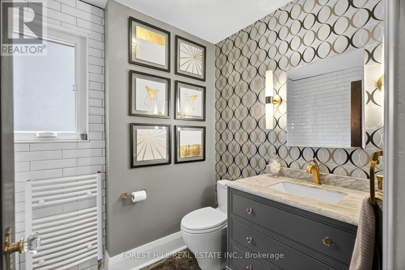 82 PINEWOOD AVENUE Image 26