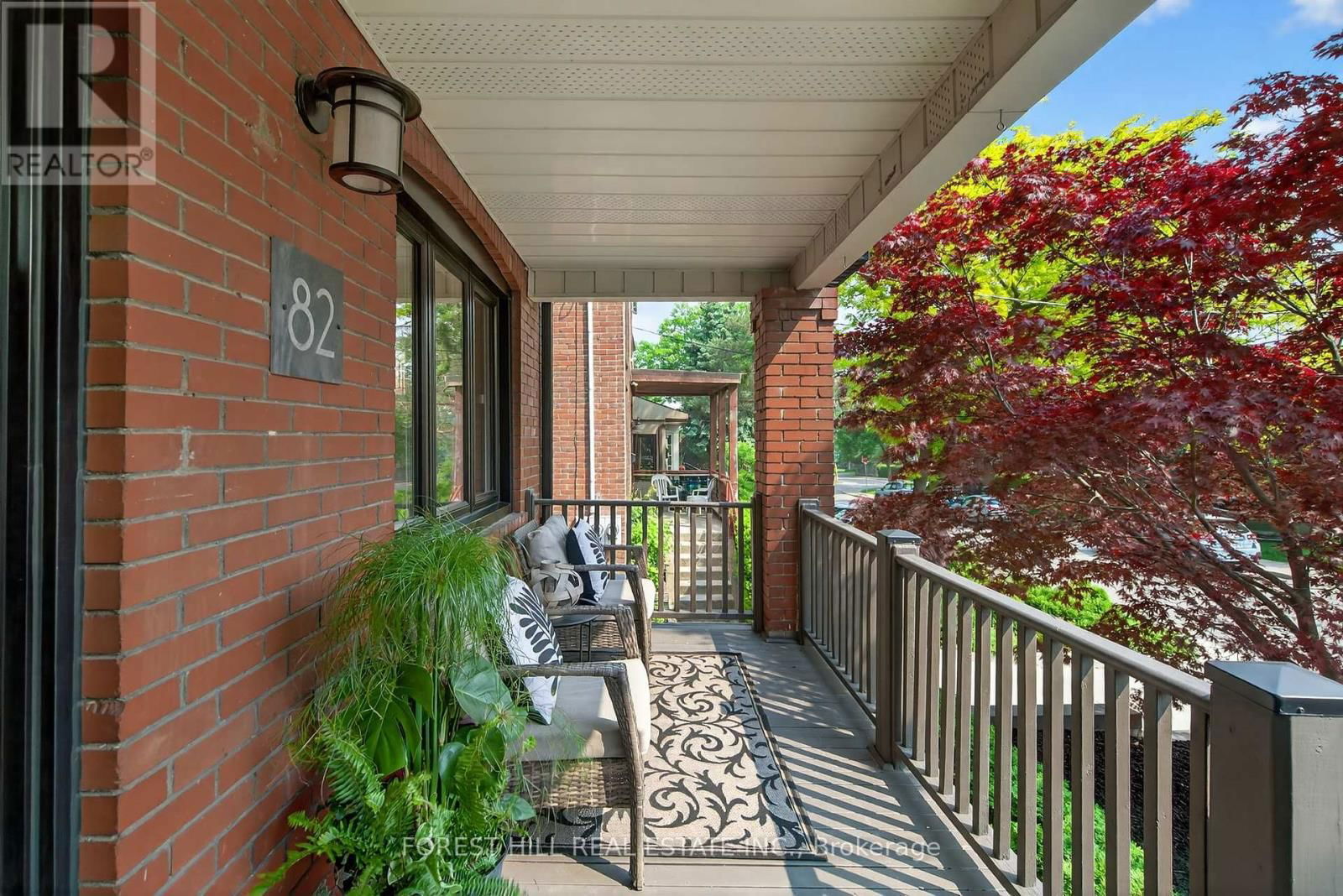 82 PINEWOOD AVENUE Image 4