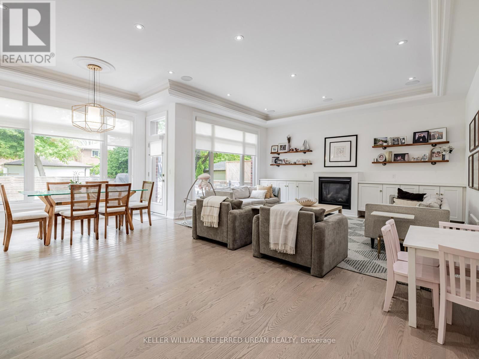 606 GLENGROVE AVENUE Image 11