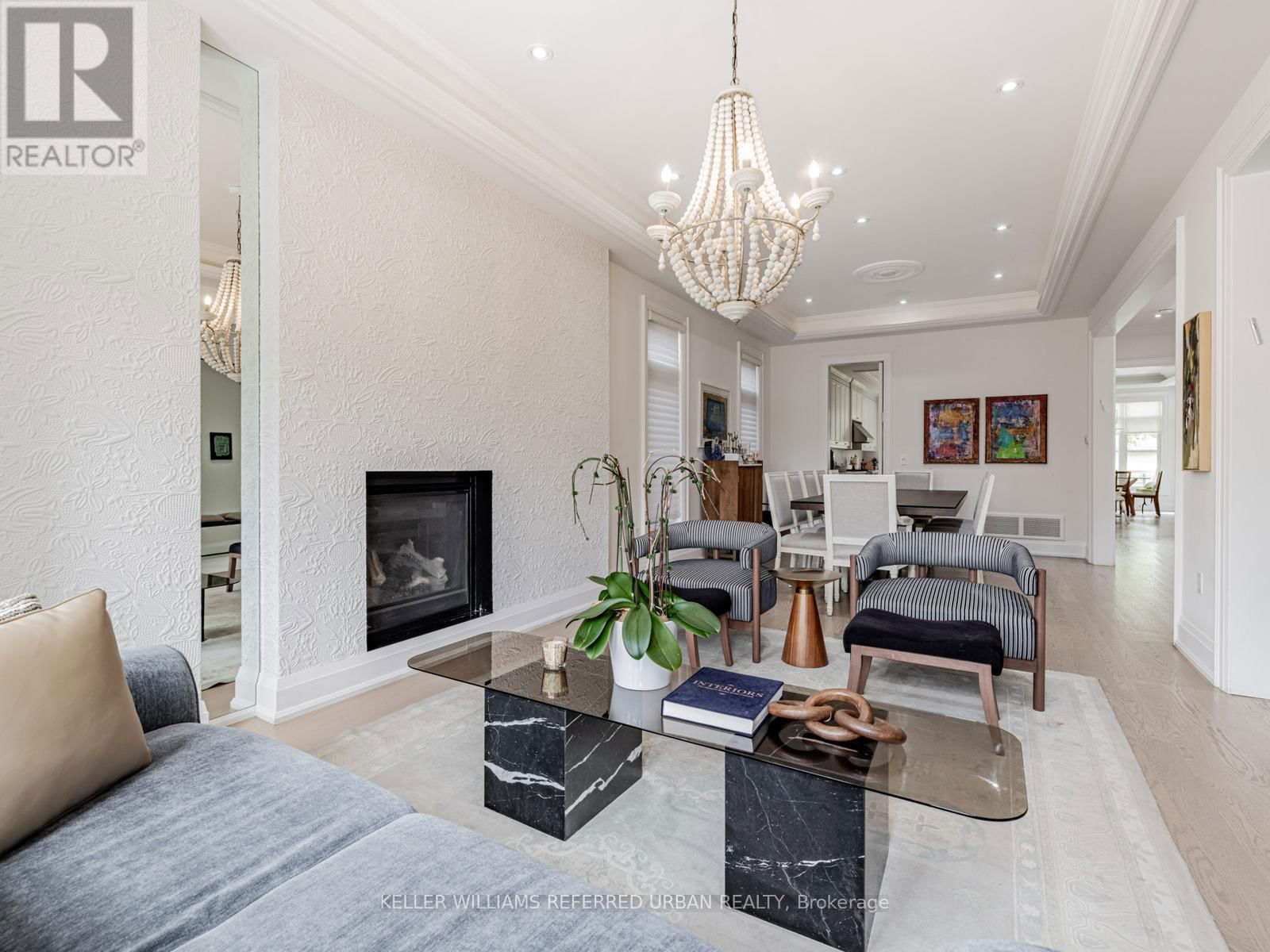 606 GLENGROVE AVENUE Image 5
