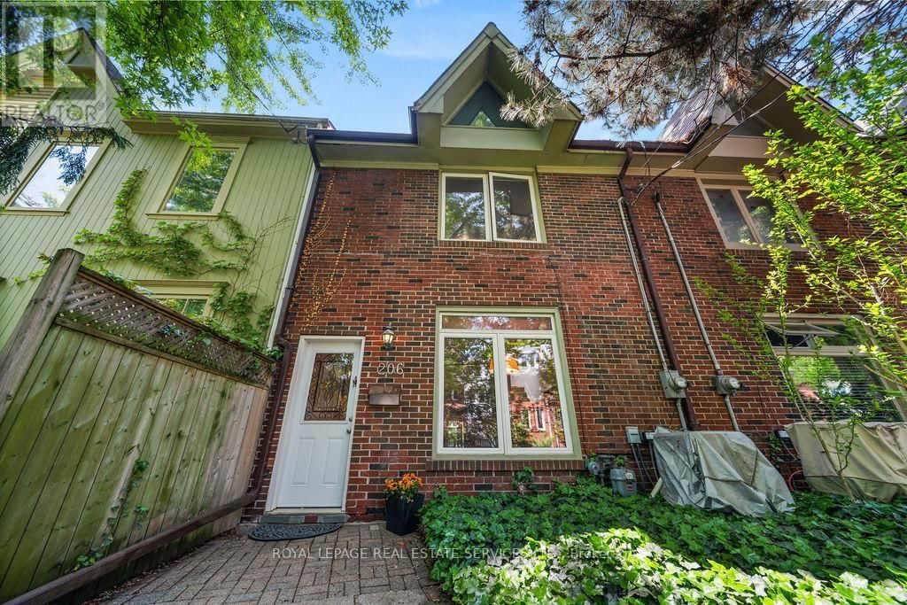 206 BERKELEY STREET Image 1