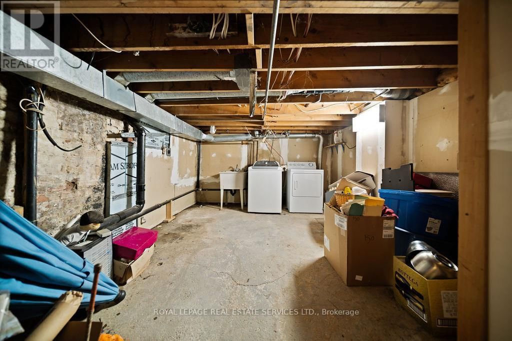 206 BERKELEY STREET Image 28