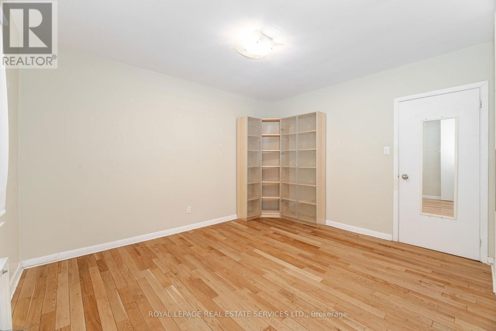 475 WINONA DRIVE Image 12