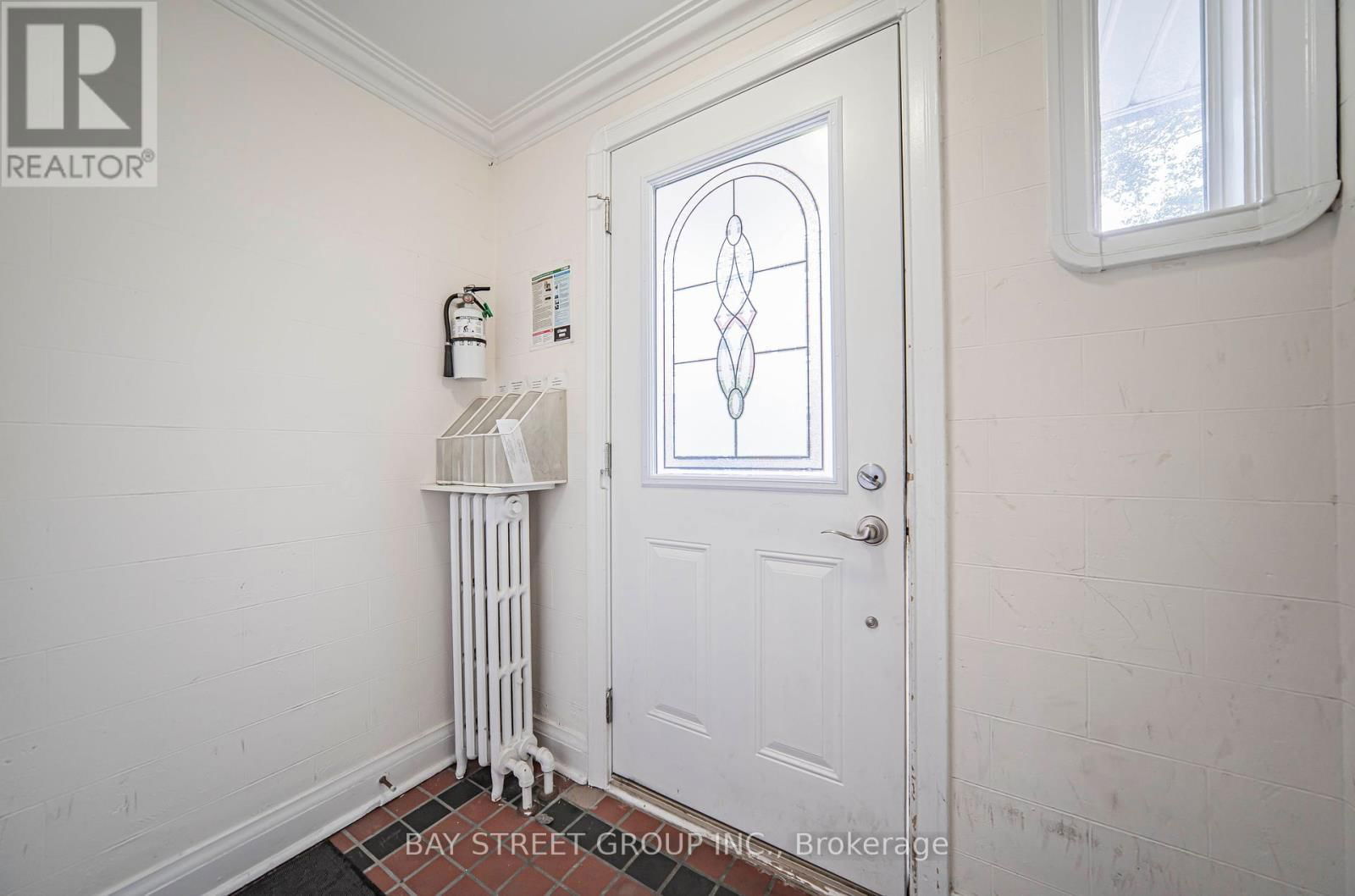 65 SPADINA ROAD Image 2