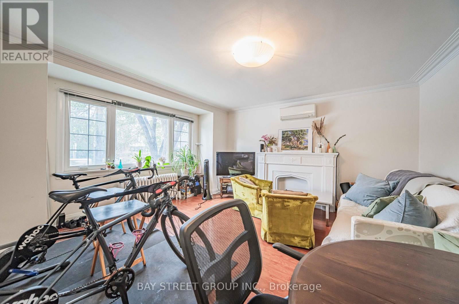 65 SPADINA ROAD Image 5
