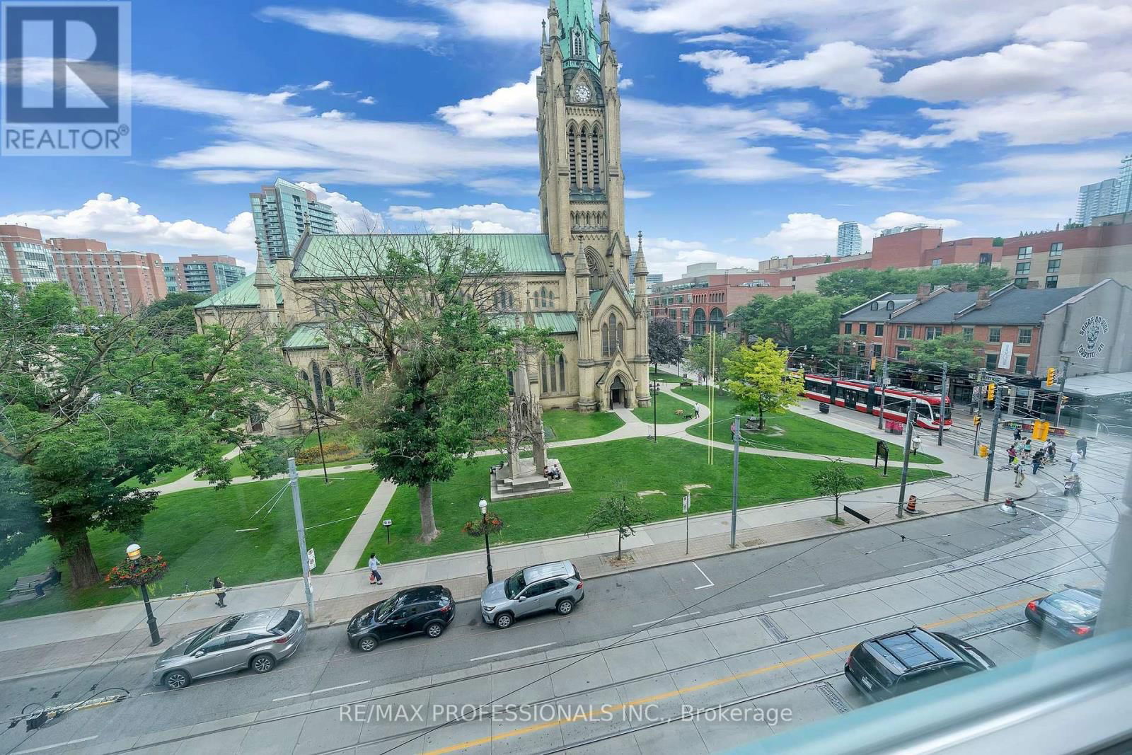 517 - 92 KING STREET EAST Image 17