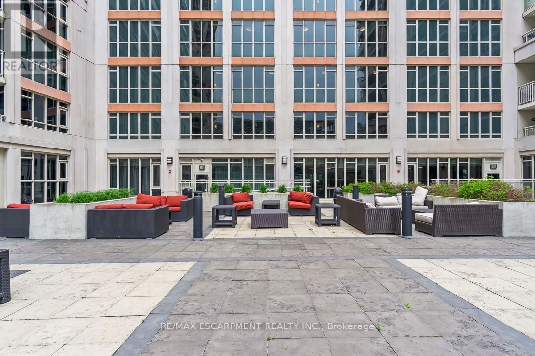 1817 - 35 BASTION STREET Image 22
