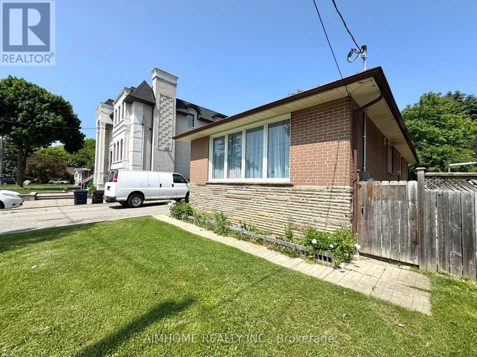 (Lower) - 5 CLOEBURY COURT Image 1