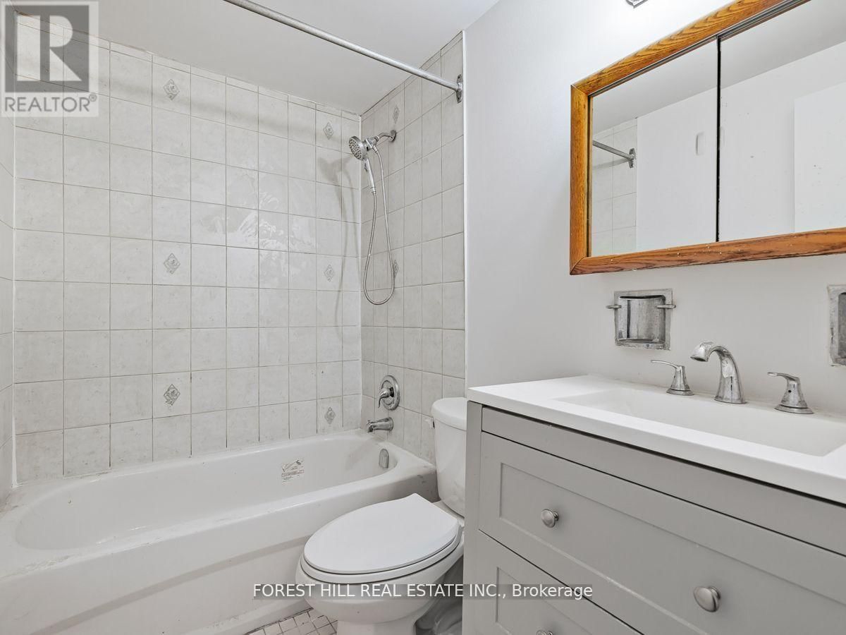 53 WOODY VINE WAY Image 10