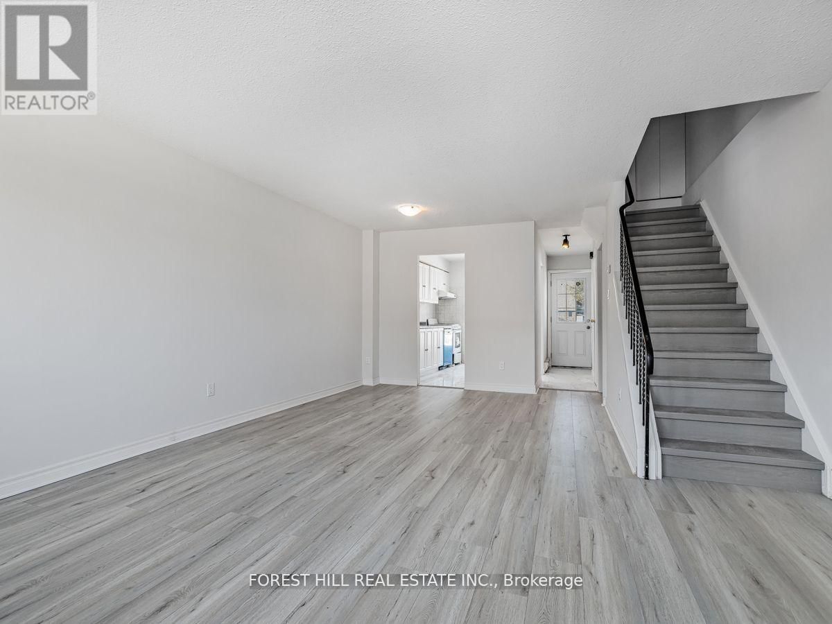 53 WOODY VINE WAY Image 2