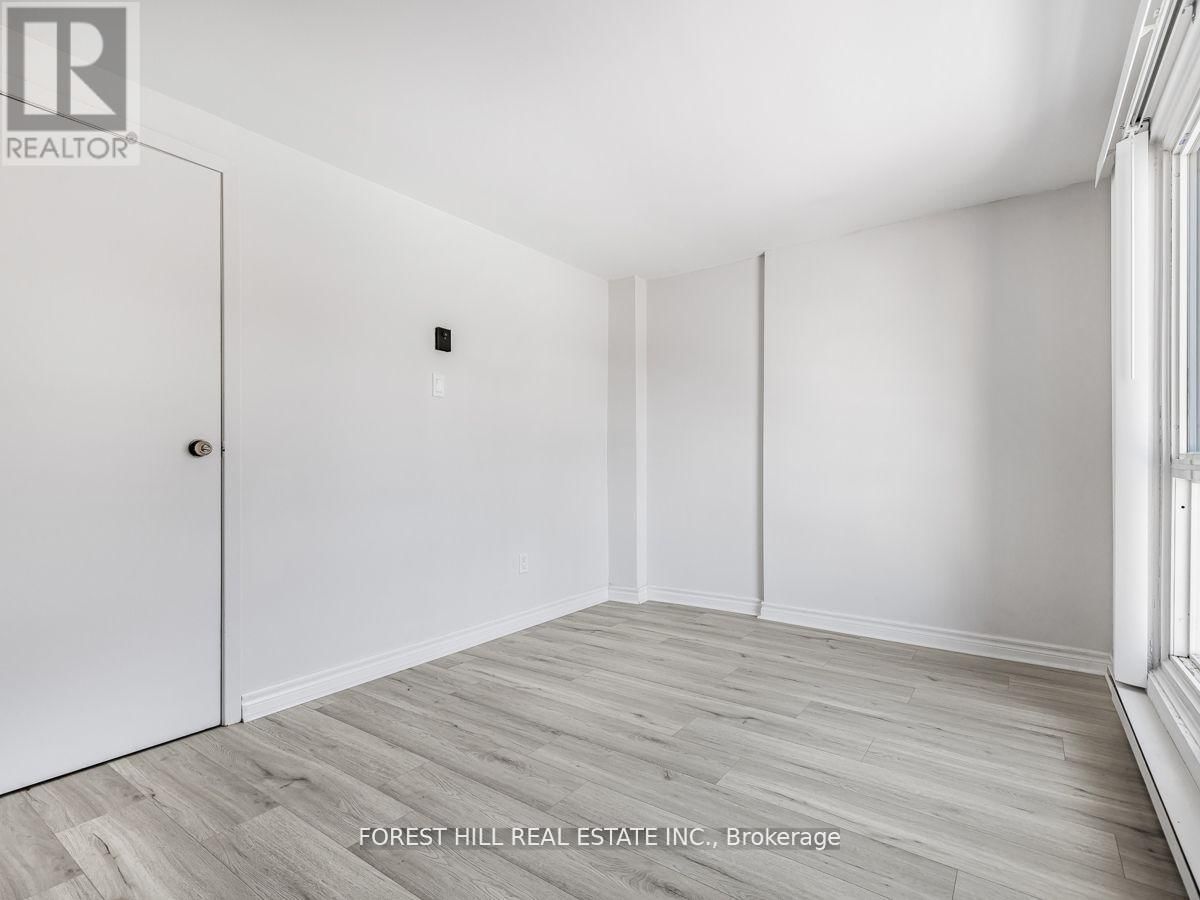 53 WOODY VINE WAY Image 6